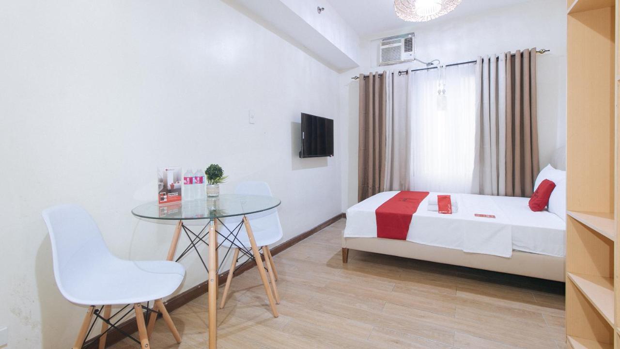 Reddoorz Plus @ Cuarto Verde Staycation Las Piñas Exterior foto